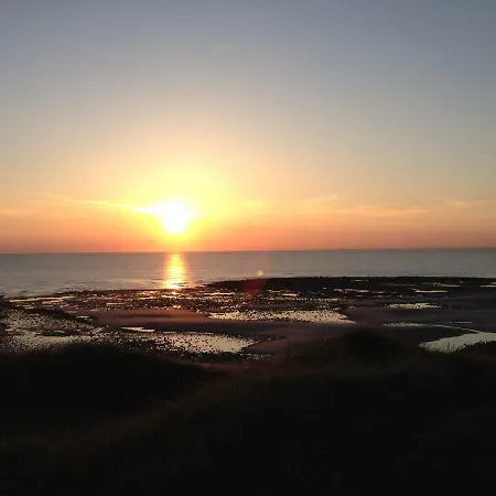 Face A La , L Artiste Villa Ambleteuse