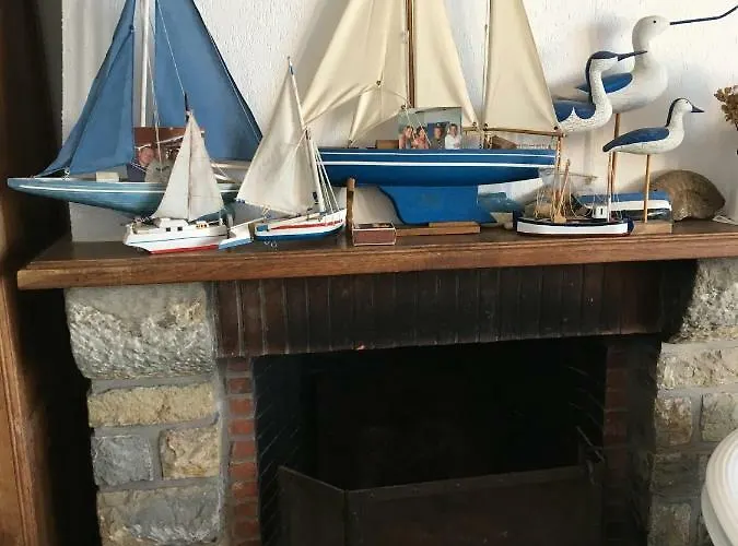 Face A La , L Artiste *