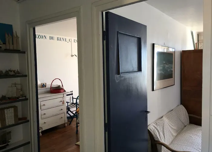 Face A La , L Artiste Ambleteuse