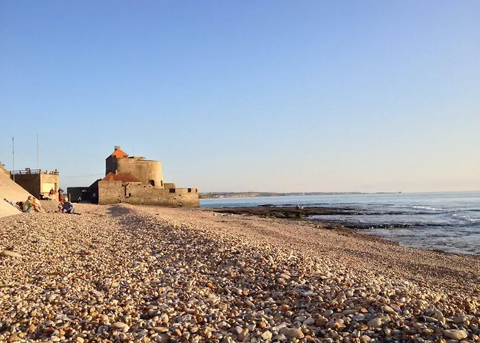 Face A La , L Artiste Villa