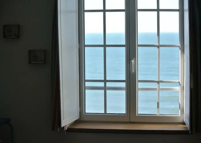 Face A La , L Artiste * Ambleteuse