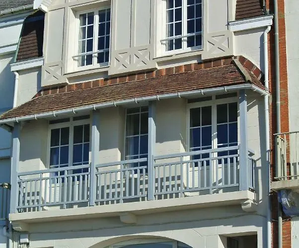 Face A La , L Artiste Ambleteuse