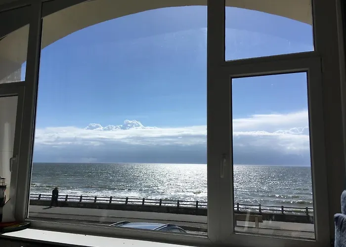 Face A La , L Artiste *